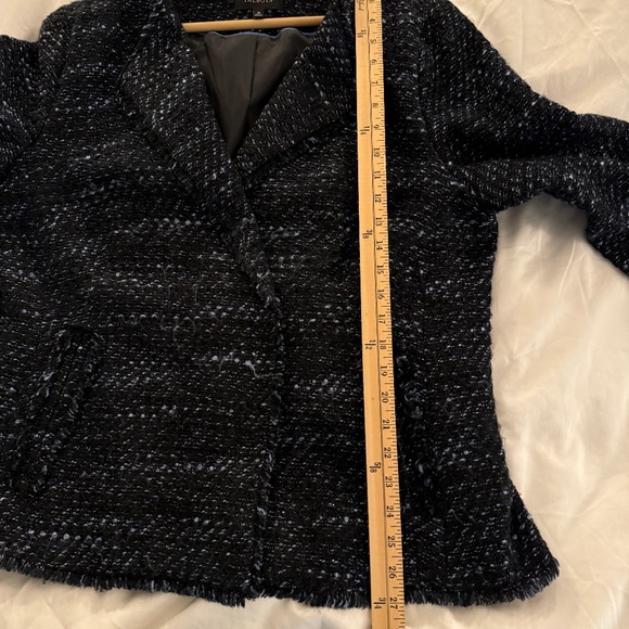 Talbots Tweed Blazer with a bit of sparkle - Picture 6 of 8